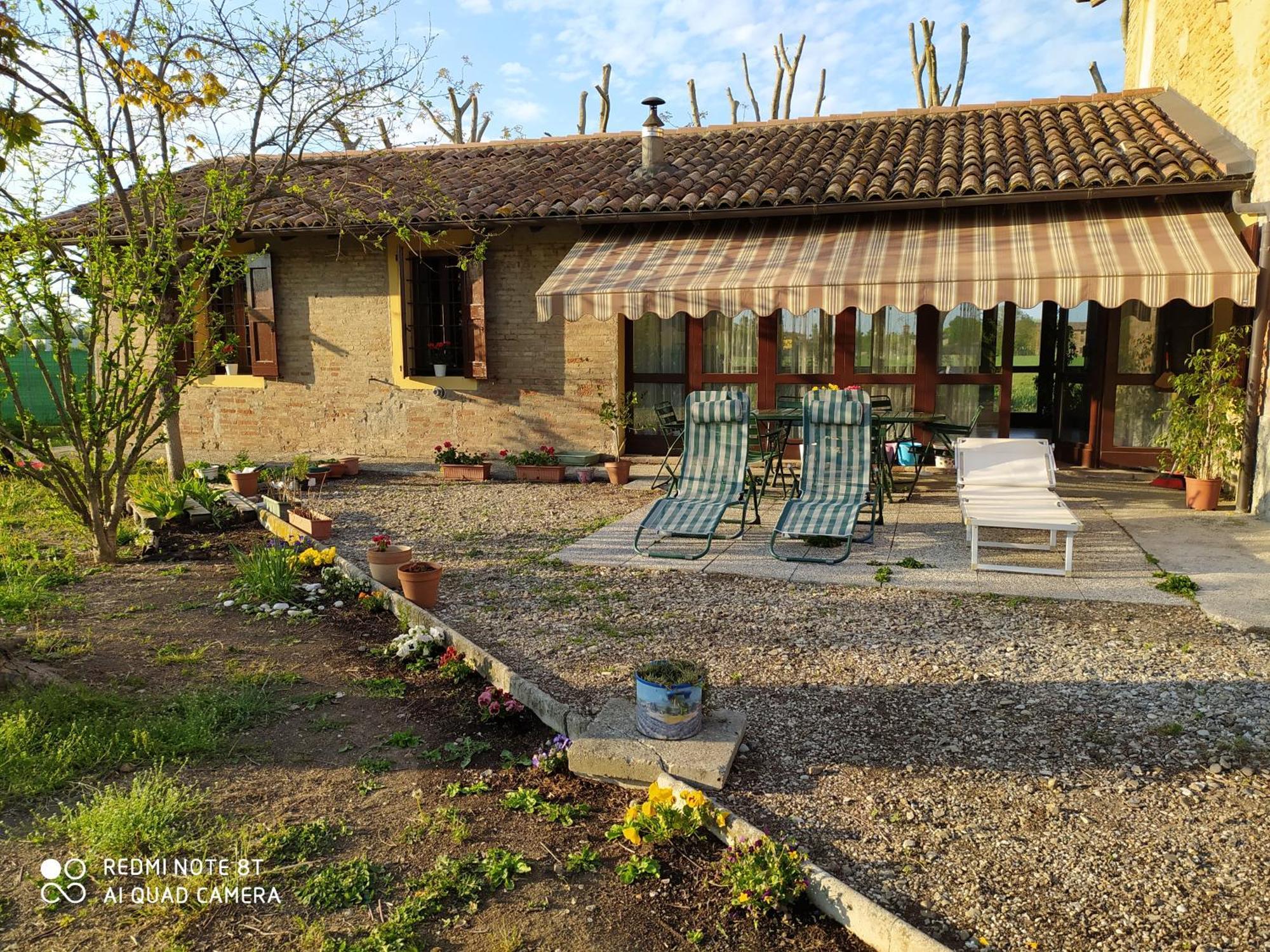 La Rosa Selvatica Bed & Breakfast Ravarino Exterior photo